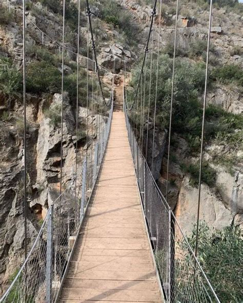 Puentes Colgantes de Chulilla: Ruta para los。